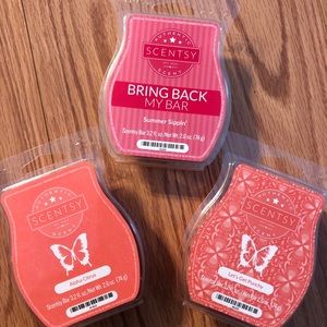 3 Scentsy bars - New